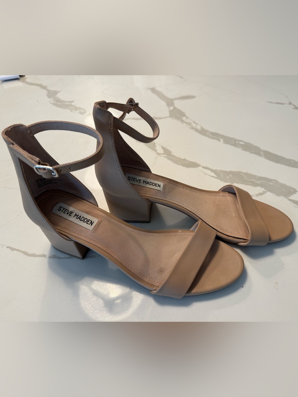Steve Madden Nude Low Heels 9.5